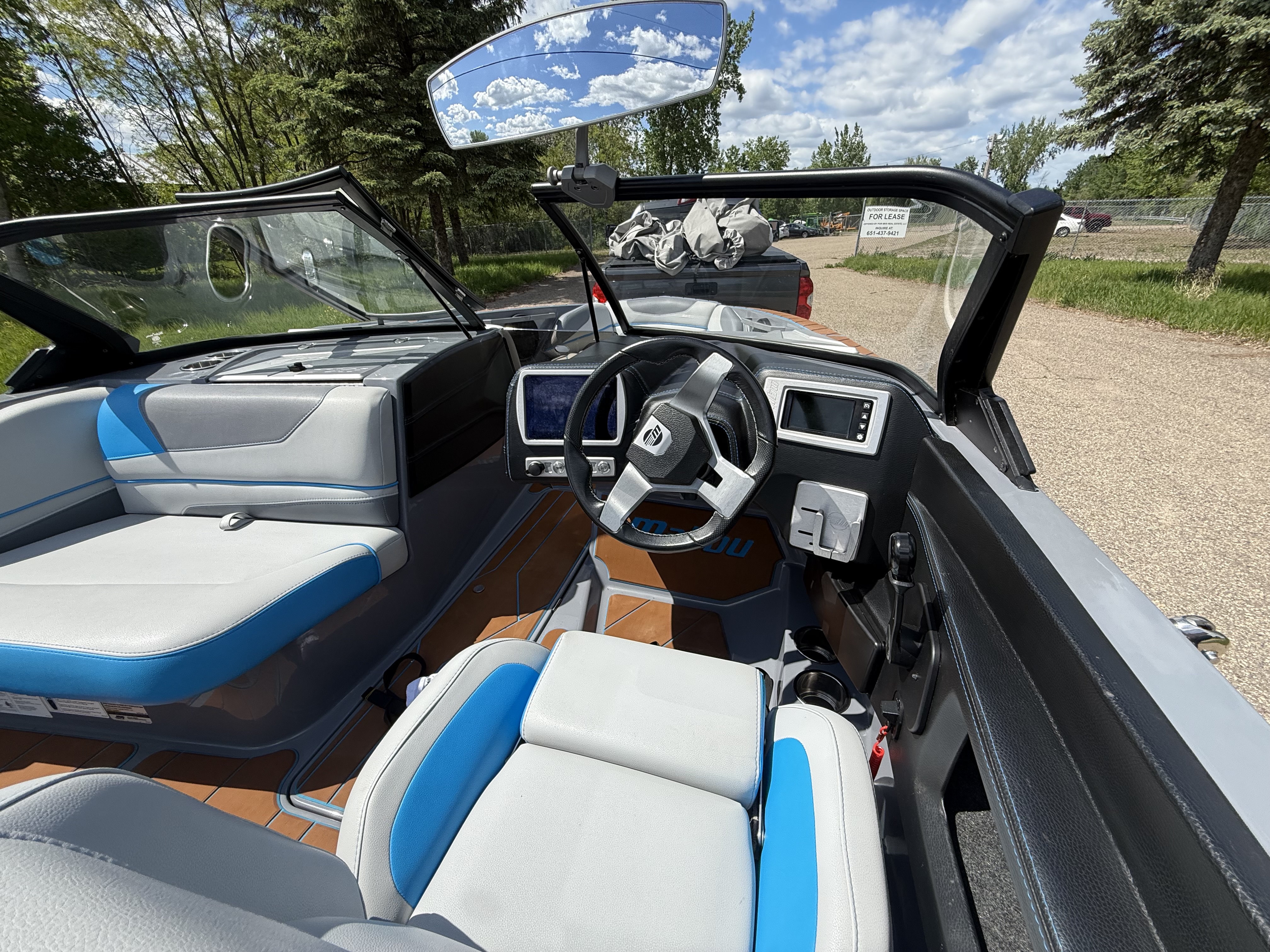 2023 Malibu Response TXI MO - 440 Hours Icon